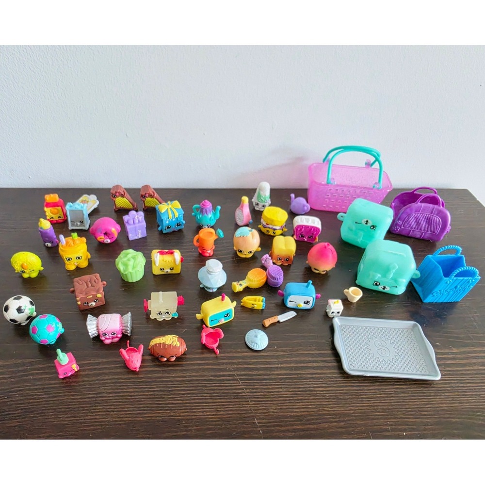 Shopkins Moose Toys Mixed Lot 40+ Figures Baskets Bags Tray Accessories Multi